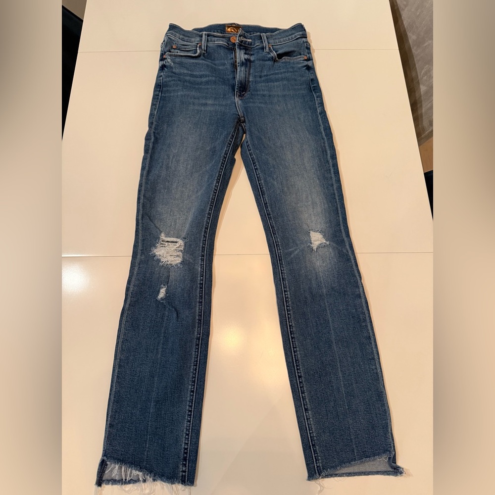 MOTHER Distressed Jeans in Blue